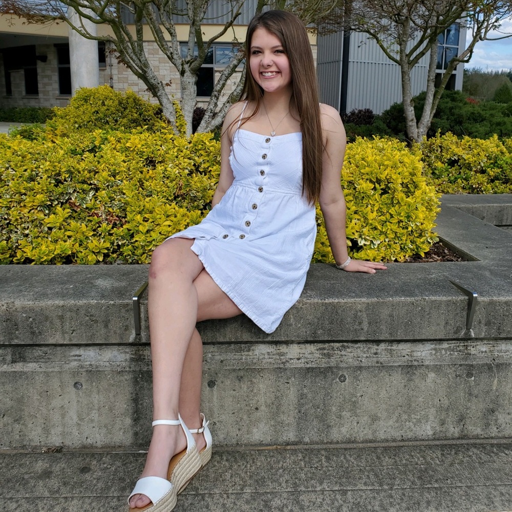 Meet your Posher, Emily